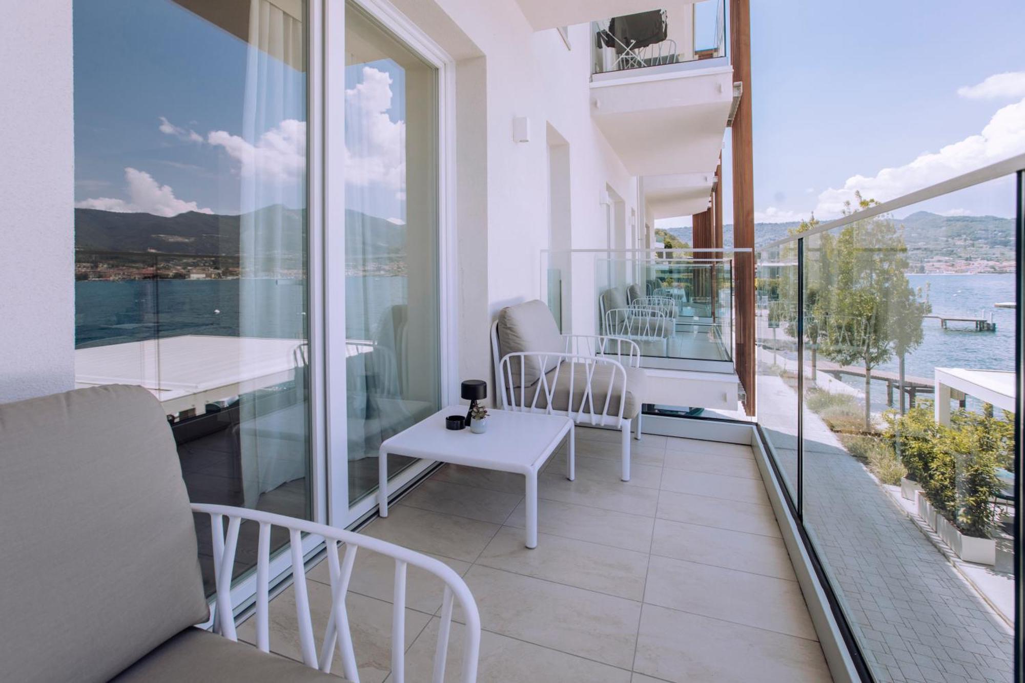 Ah Porticcioli Boutique Apartments サン・フェリーチェ・デル・ベナーコ エクステリア 写真